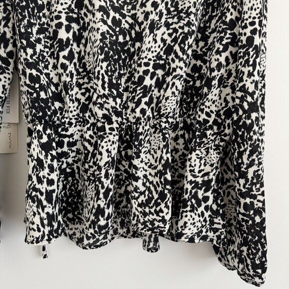 Nine Britton Women Faux Wrap Elastic Tie Waist Animal Print Blouse Size LP - Picture 9 of 11
